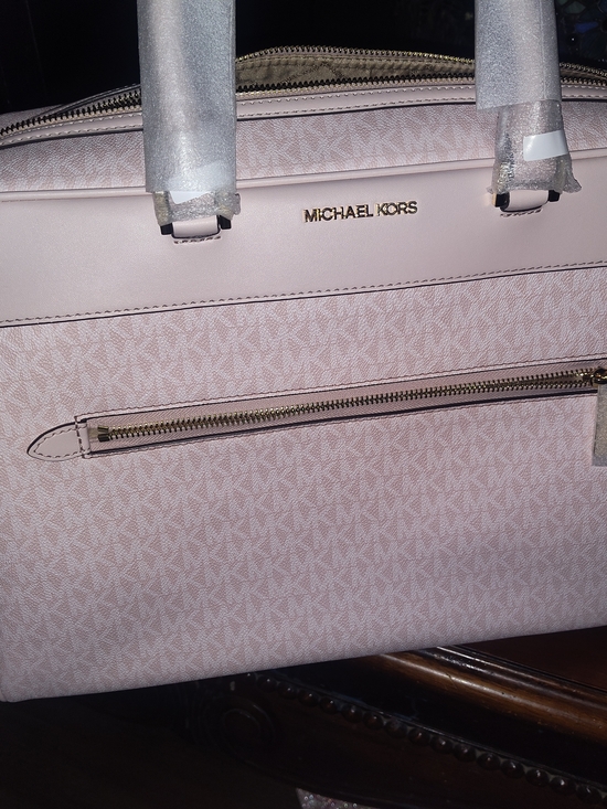 Michael Kors Handbags - Michael Kors Blush Pink Signature Satchel with Gold Hardware